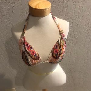 Victoria’s Secret bikini